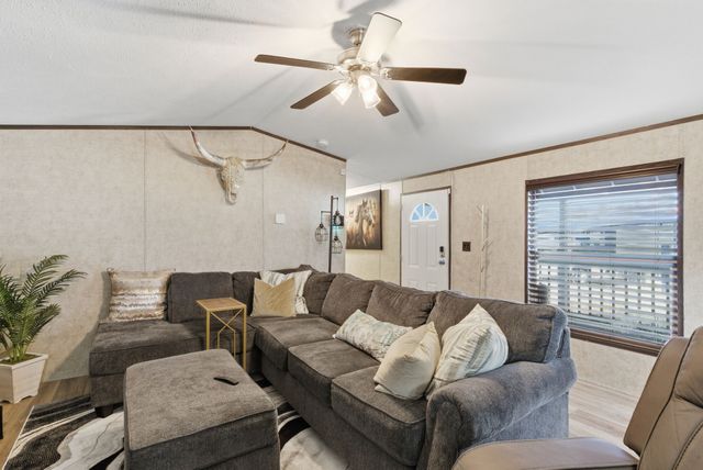 6109 Tin Top Highway, Granbury, TX 76048