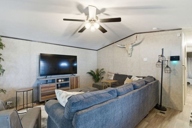 6109 Tin Top Highway, Granbury, TX 76048