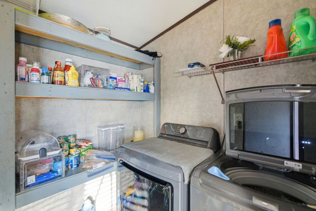 6109 Tin Top Highway, Granbury, TX 76048