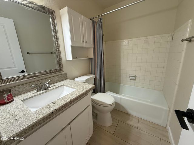 2214 E CONTESSA Circle, Mesa, AZ 85213