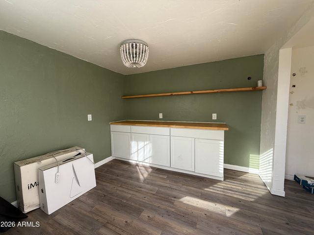 2214 E CONTESSA Circle, Mesa, AZ 85213