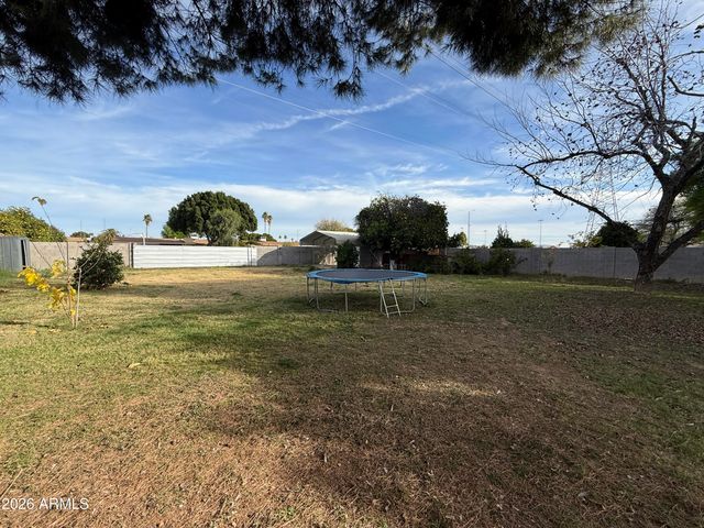 2214 E CONTESSA Circle, Mesa, AZ 85213