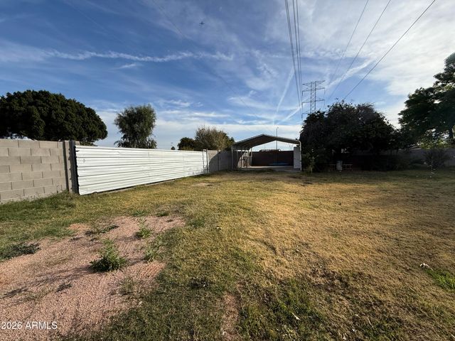 2214 E CONTESSA Circle, Mesa, AZ 85213