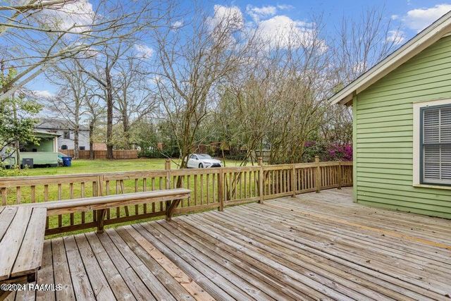 313 S Market Street, Opelousas, LA 70570