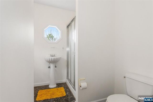 6 Partridge Trail, Kinnelon Borough, NJ 07405