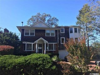 59 Sintsink Drive W B, Port Washington, NY 11050
