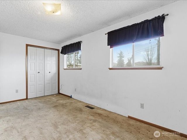 702 West Ridge Drive, Omak, WA 98841