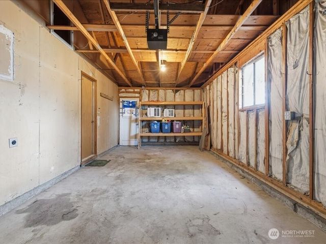 702 West Ridge Drive, Omak, WA 98841