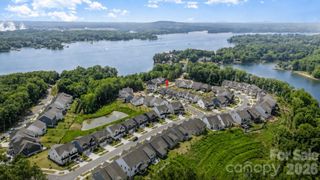 16022 Moxie Glen Court, Charlotte, NC 28278