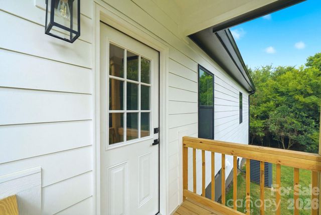 272 Hilltop Avenue SW, Concord, NC 28025