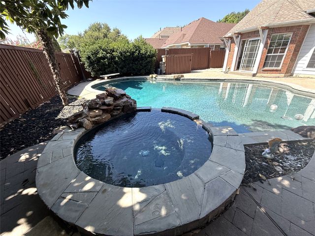 7212 Swallow Branch Lane, Plano, TX 75025