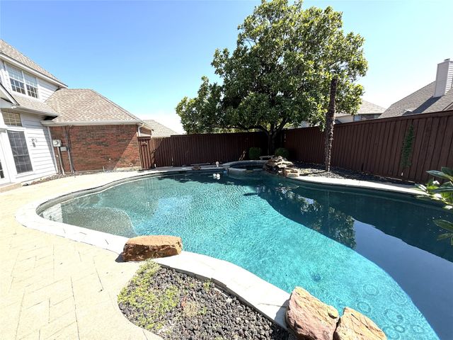 7212 Swallow Branch Lane, Plano, TX 75025