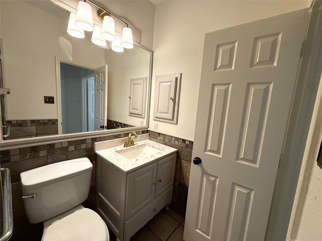 7212 Swallow Branch Lane, Plano, TX 75025