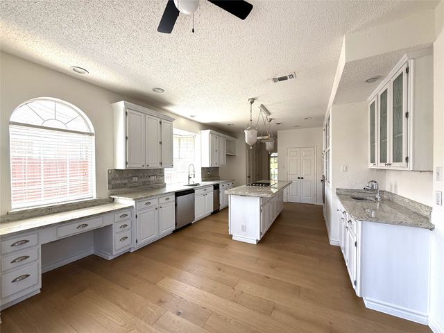 7212 Swallow Branch Lane, Plano, TX 75025