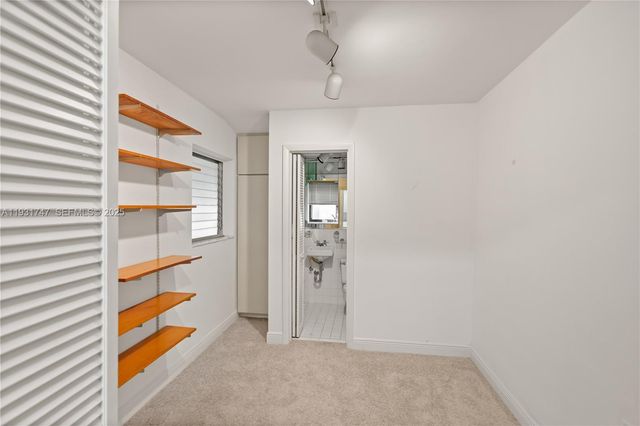 736 Alhambra Cir, Coral Gables, FL 33134