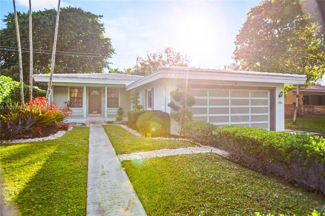 736 Alhambra Cir, Coral Gables, FL 33134