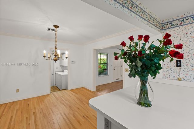 736 Alhambra Cir, Coral Gables, FL 33134