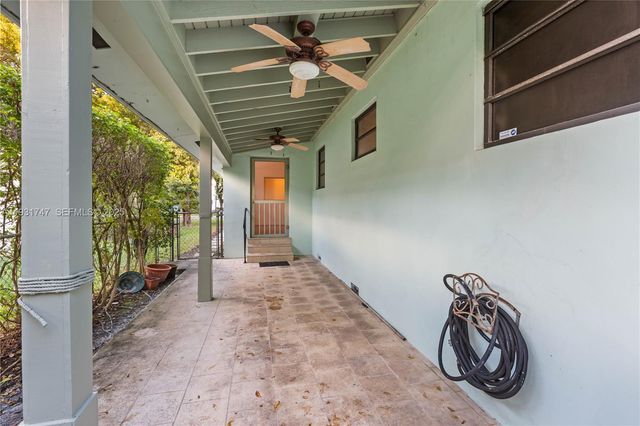 736 Alhambra Cir, Coral Gables, FL 33134