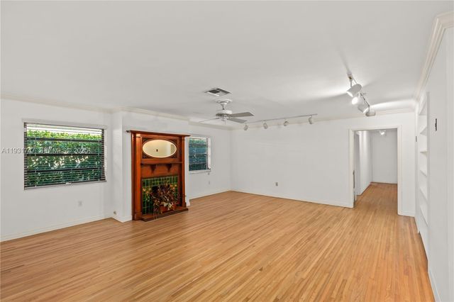 736 Alhambra Cir, Coral Gables, FL 33134