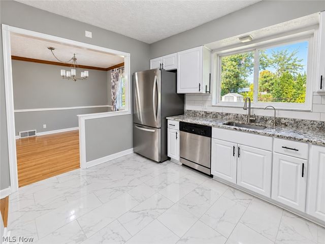2961 Chamberlain Road, Akron, OH 44333