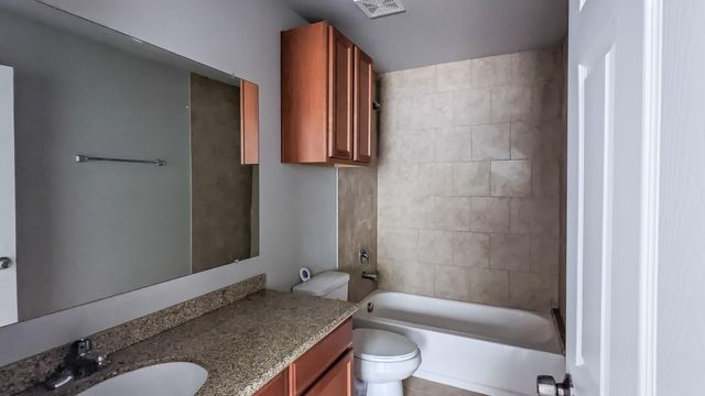 1000 Foster Drive 1C, Conroe, TX 77301