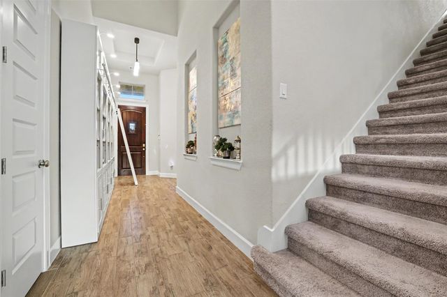 2304 Vaquero CV, Leander, TX 78641