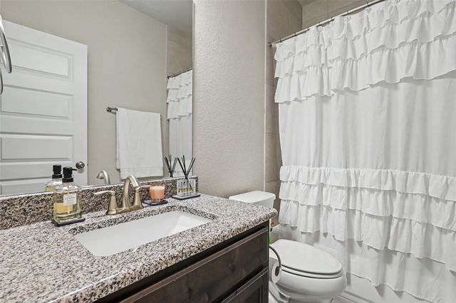 2304 Vaquero CV, Leander, TX 78641
