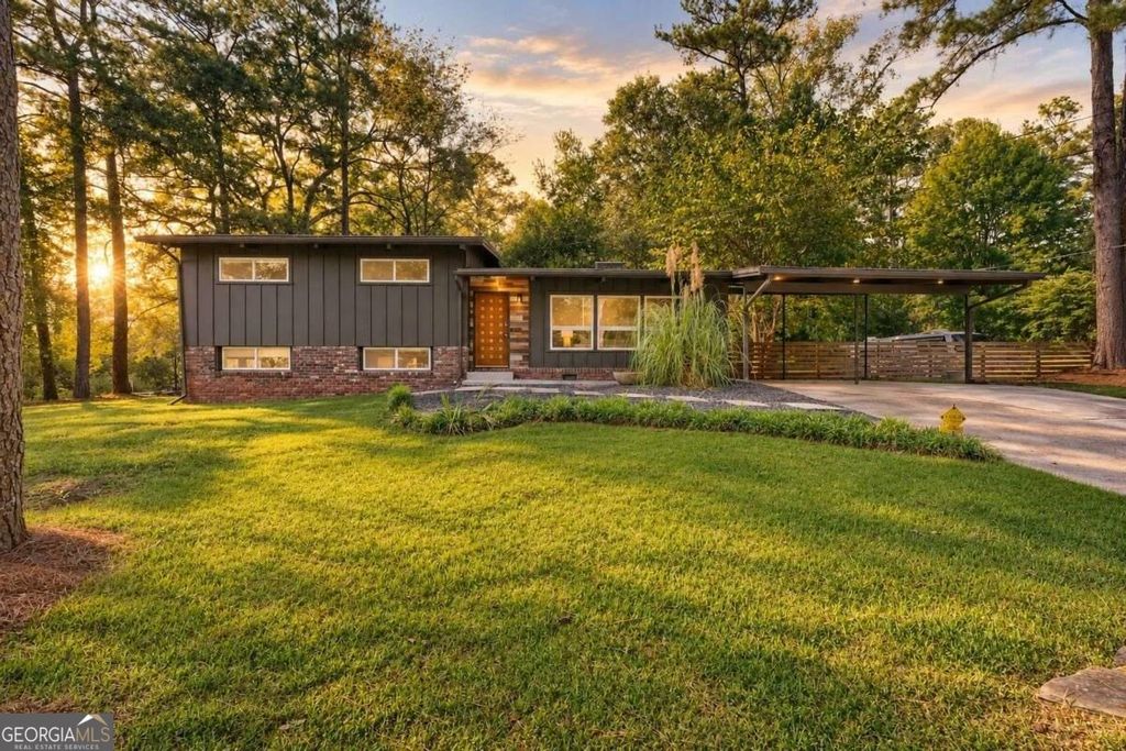 3390 Heartwood Lane, Atlanta, GA 30340 — exterior