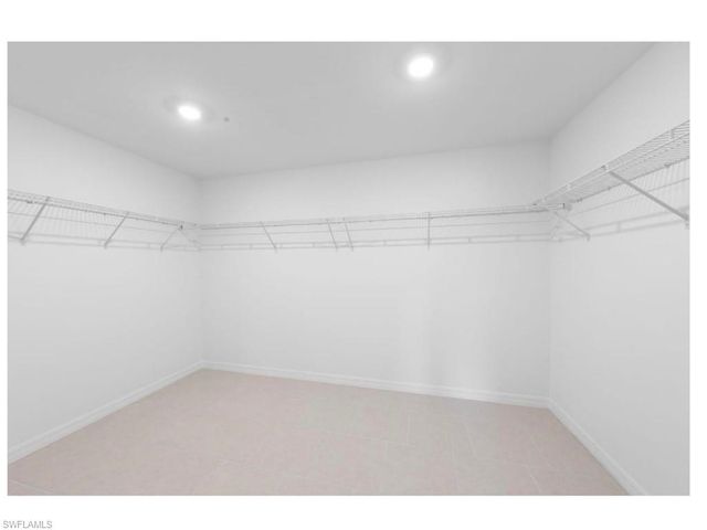 17260 Cantu CT, North Fort Myers, FL 33917