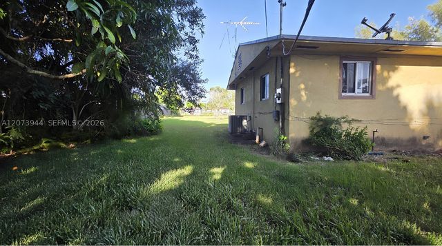 8150 NW 13th Ct, Miami, FL 33147