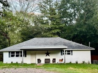 106 Edd Monk Street, Mendenhall, MS 39114