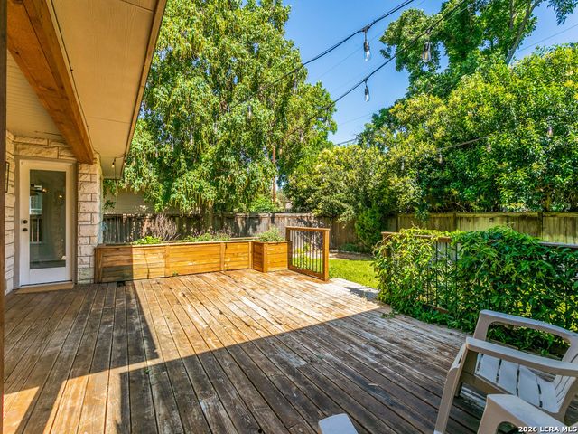 119 Northridge Dr, San Antonio, TX 78209
