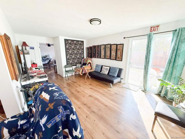 819 N Rose St, Escondido, CA 92027