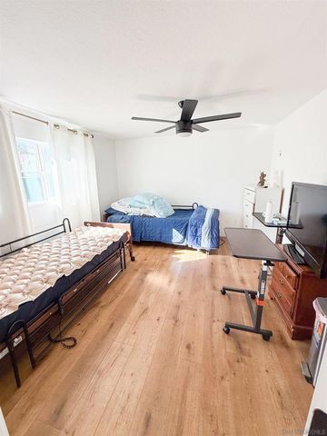 819 N Rose St, Escondido, CA 92027