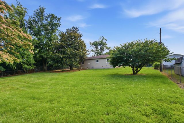 1013 Green Hills Drive, Richmond, KY 40475