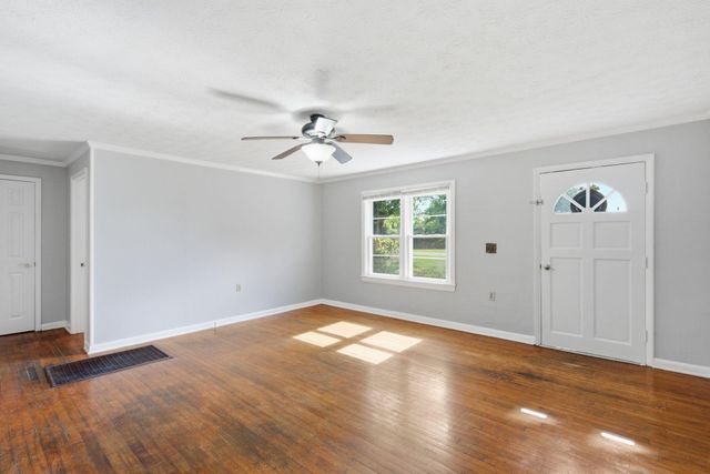 1013 Green Hills Drive, Richmond, KY 40475