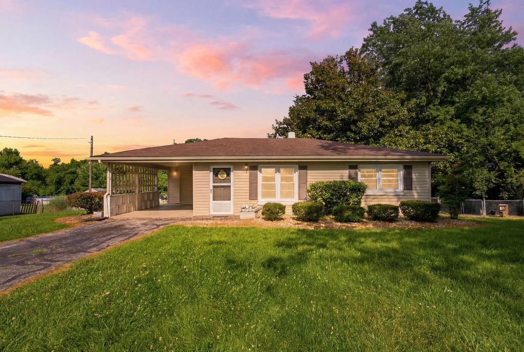 1013 Green Hills Drive, Richmond, KY 40475