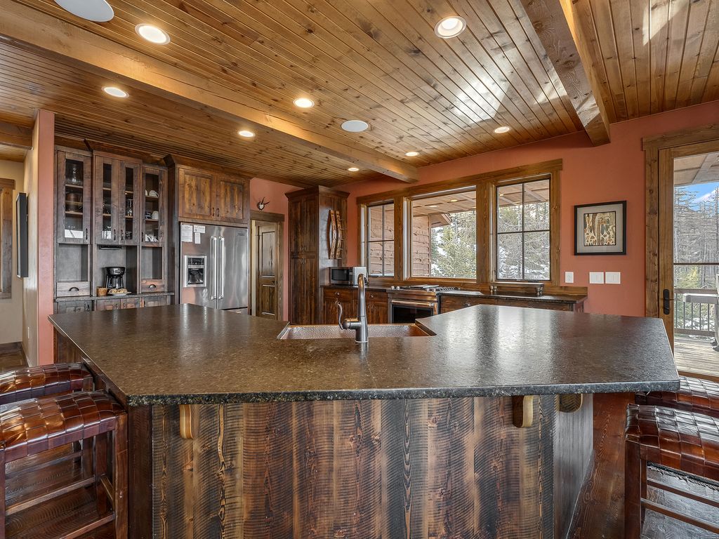 317 Elk Highlands Drive, Whitefish, MT 59937 photo 12