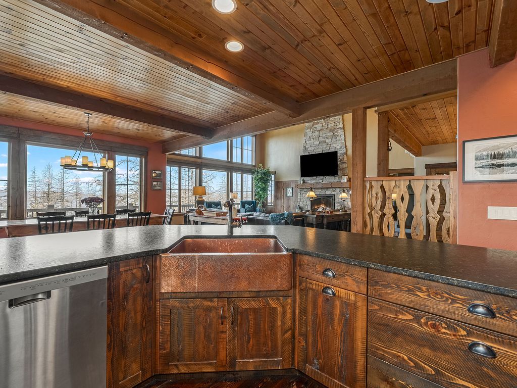 317 Elk Highlands Drive, Whitefish, MT 59937 photo 13