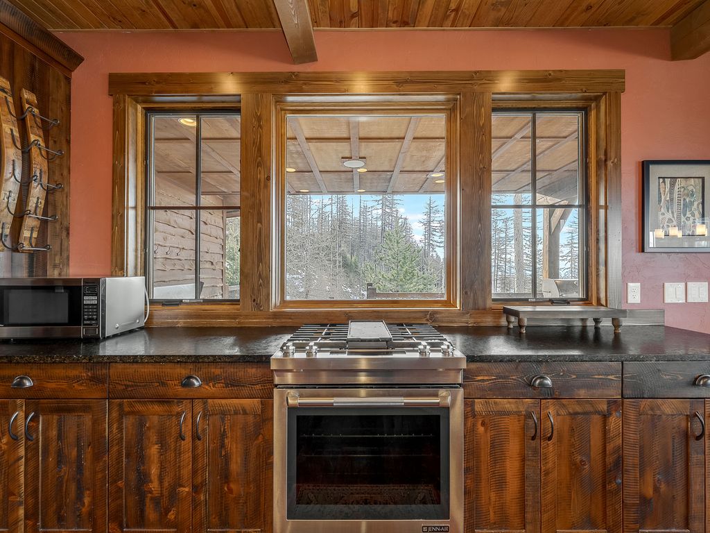 317 Elk Highlands Drive, Whitefish, MT 59937 photo 15