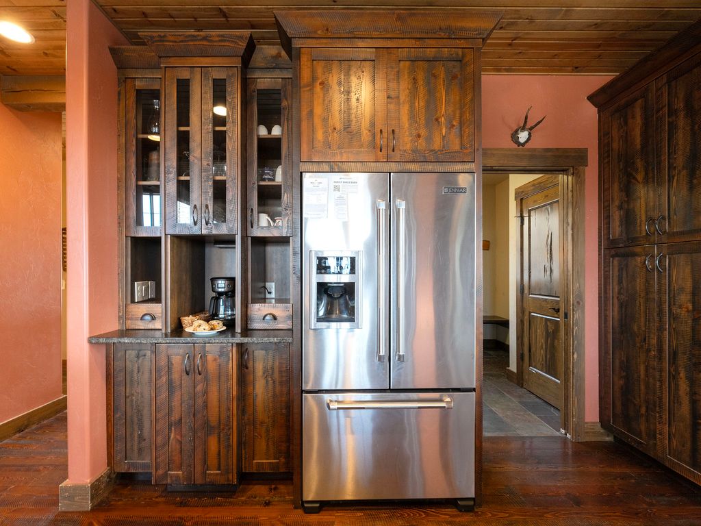 317 Elk Highlands Drive, Whitefish, MT 59937 photo 16