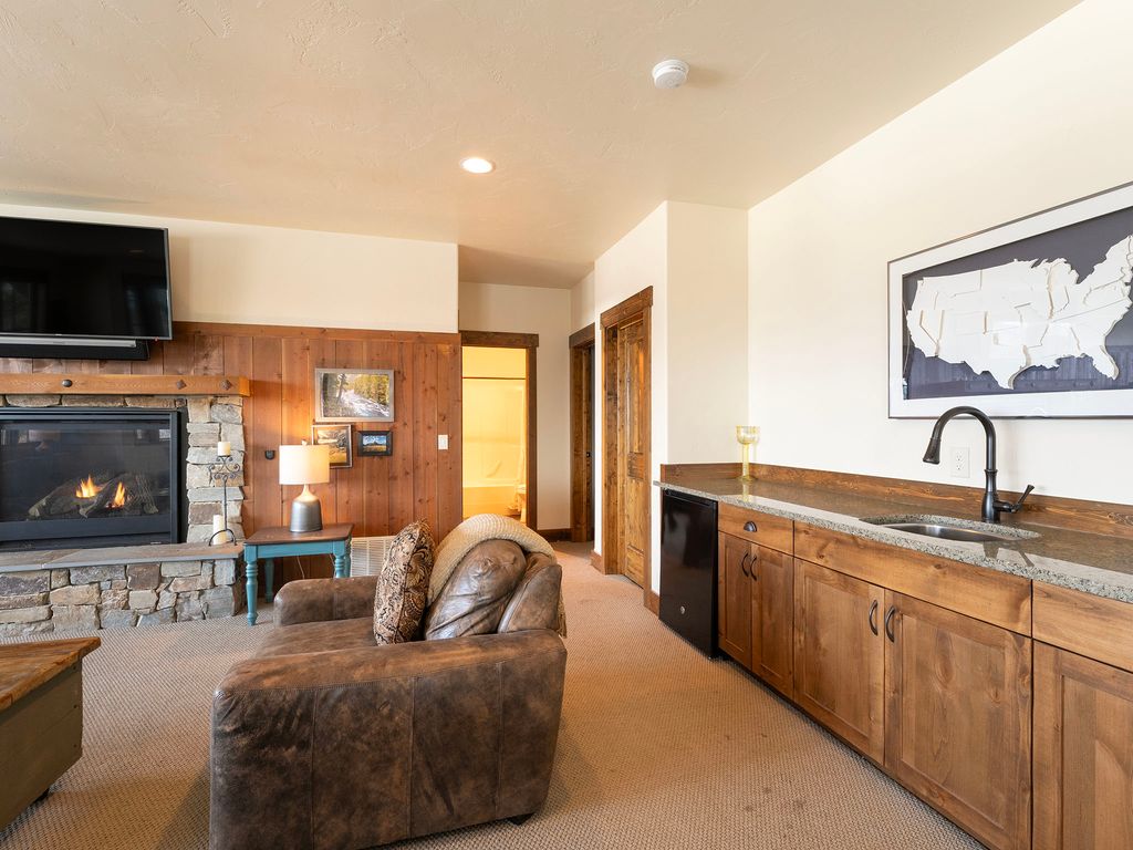 317 Elk Highlands Drive, Whitefish, MT 59937 photo 47