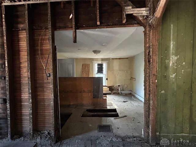 71 McReynolds Street, Dayton, OH 45403