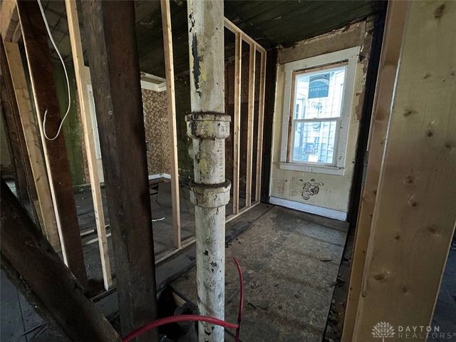 71 McReynolds Street, Dayton, OH 45403