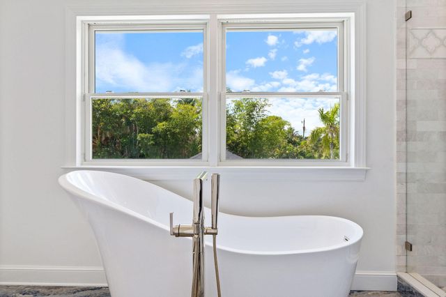 100 NORWOOD Road, Jupiter, FL 33469