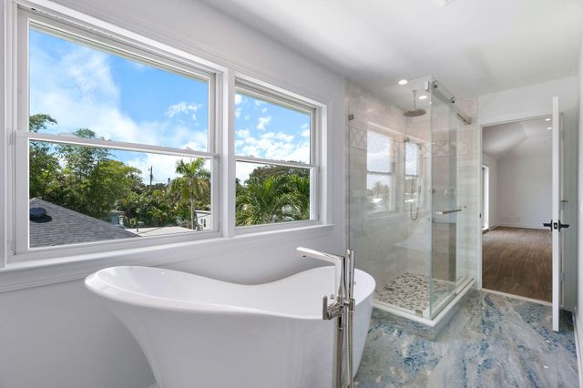 100 NORWOOD Road, Jupiter, FL 33469