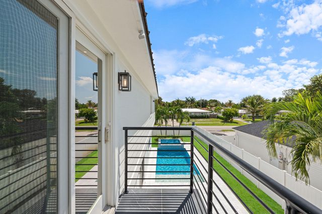 100 NORWOOD Road, Jupiter, FL 33469