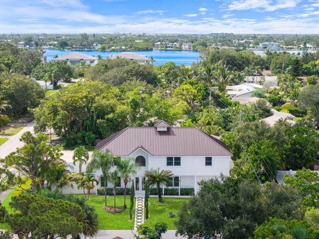 100 NORWOOD Road, Jupiter, FL 33469