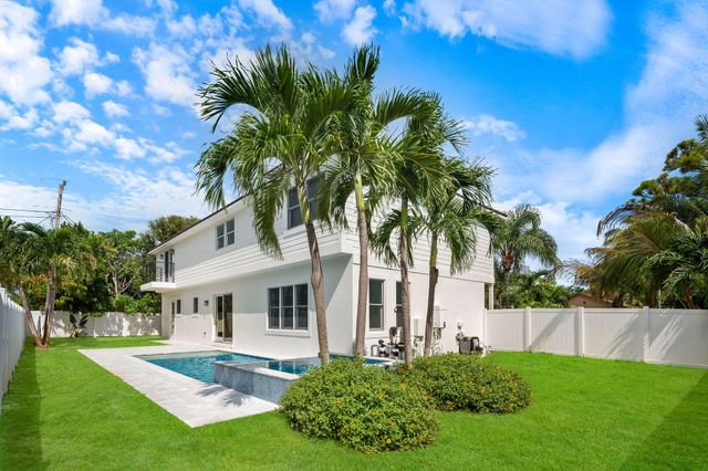 100 NORWOOD Road, Jupiter, FL 33469