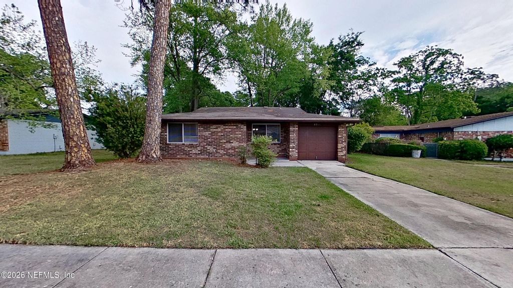 8311 SANTMAN Court, Jacksonville, FL 32221
